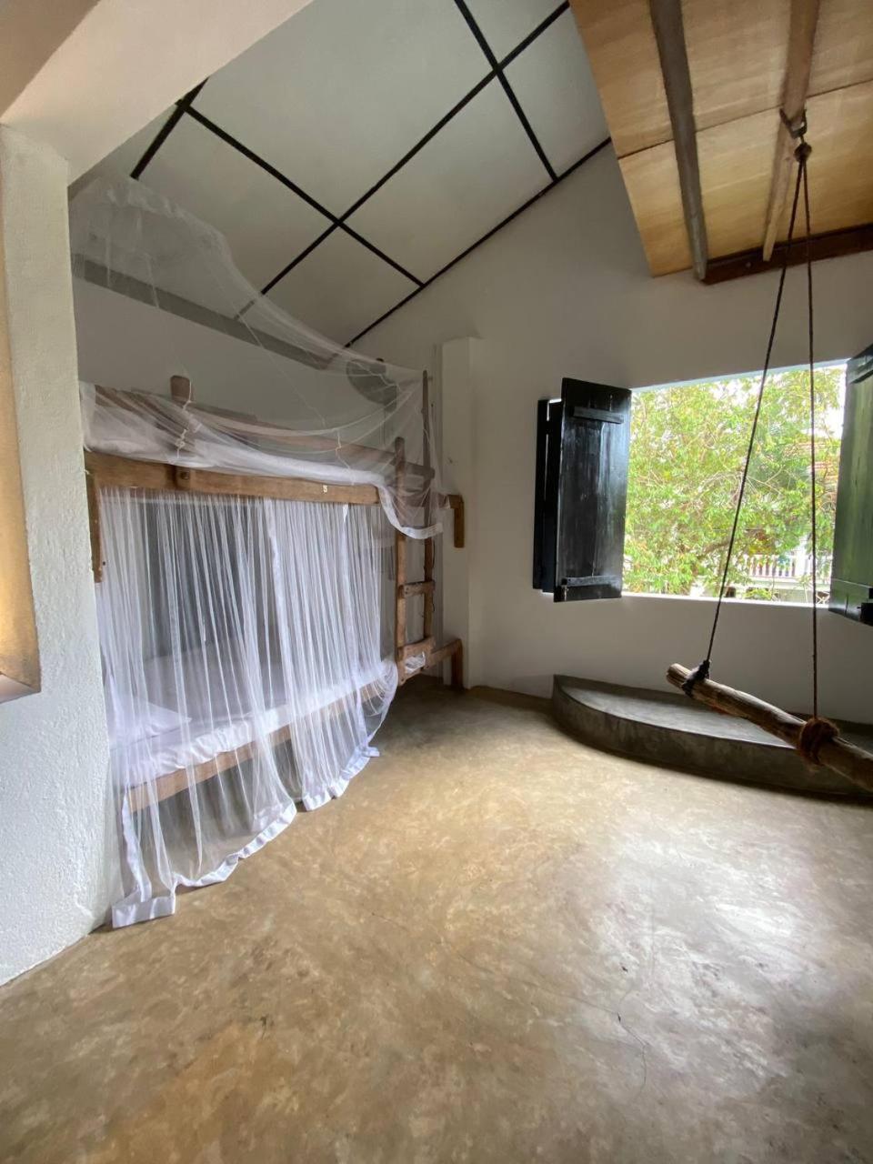 Pearl Villa Rooms And Hostel Unawatuna Buitenkant foto